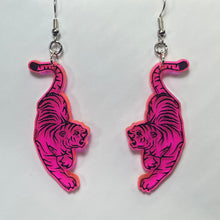 Load image into Gallery viewer, Tiger Earrings
